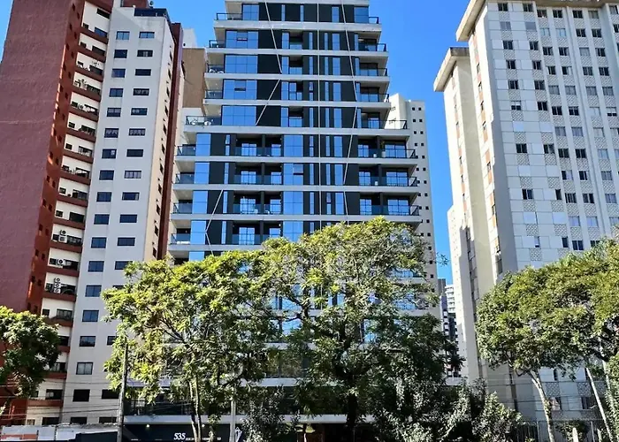 No Batel, estúdio aconchegante